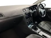 Used VW Golf VII Edition 116 HP (85 kW) 2020 White Estate