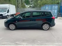 Second-hand Vauxhall Zafira Design Edition 140 CP (102 kW) 2016 Verde Monovolum