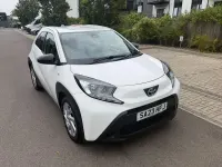 Used Toyota Aygo X PURE 72 HP (52 kW) 2023 White SUV