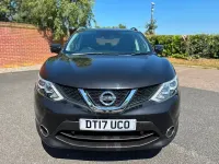 Used Nissan Qashqai N-Connecta 110 HP (80 kW) 2017 Black SUV