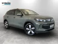Used VW Tiguan Match 2024 Green SUV