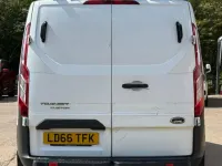 Usado Ford Transit Custom 105 HP (77 kW) 2016 Branco Van