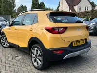 Used Kia Stonic 101 HP (74 kW) 2024 Yellow SUV