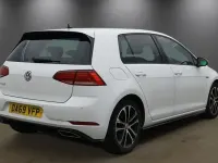Used VW Golf VII R-line 150 HP (110 kW) 2019 White Hatchback