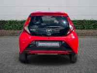 Used Toyota Aygo Trend 72 HP (52 kW) 2020 Red Hatchback