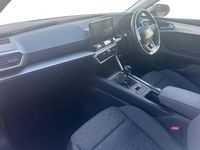 Begagnad Seat Leon FR 150 HK (110 kW) 2024 Vit Halvkombi