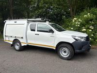Used Toyota HiLux Active 150 HP (110 kW) 2020 White Pickup