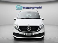 Usado Mercedes EQV300 295 kW (402 HP) 2021