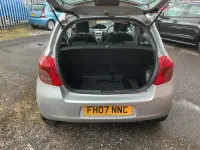 Used Toyota Yaris T2 68 HP (50 kW) 2007 Silver Hatchback