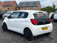 Used Citroën C1 Feel 68 HP (50 kW) 2015 White Hatchback