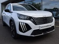 Used Peugeot 2008 Allure 100 HP (73 kW) 2024 White SUV