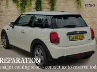 Used Mini ONE Hatch 102 HP (75 kW) 2018 White Hatchback