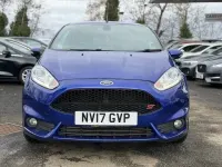 Usado Ford Fiesta ST 182 CV (133 kW) 2017 Azul Utilitario
