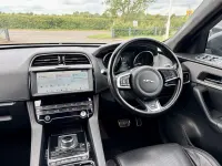 Begagnad Jaguar F-Pace R-Sport 2019 Grå SUV