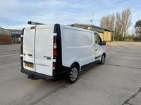 Usado Renault Trafic Business 2016 Branco Monovolume