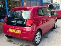 Usado Citroën C1 Feel 68 HP (50 kW) 2017 Vermelho Citadino