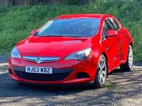 Second-hand Vauxhall Astra GTC Sport 140 CP (102 kW) 2013 Roșu Coupe