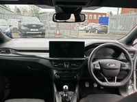 Used Ford Focus ST-Line 123 HP (90 kW) 2023 Silver Hatchback