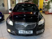 Używany Vauxhall Insignia SRi 160 KM (117 kW) 2012 Czarny Hatchback