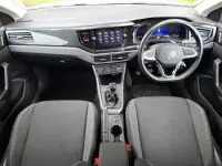 Used VW Taigo Life 95 HP (69 kW) 2024 White SUV