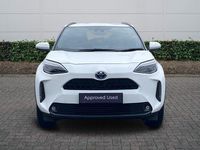 Used Toyota Yaris Hybrid Design 2023 White Hatchback