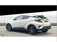 Used Toyota C-HR 122 HP (89 kW) 2018 White SUV