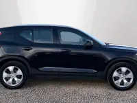 Used Volvo XC40 Momentum 194 HP (142 kW) 2022 Black SUV