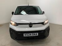 Used Citroën Berlingo 100 HP (73 kW) 2024 White MPV