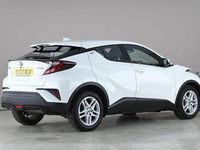 Used Toyota C-HR 122 HP (89 kW) 2022 White SUV