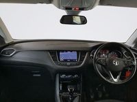 Used Vauxhall Grandland X Sport 130 HP (95 kW) 2019 Black SUV