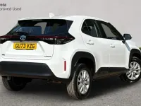 Used Toyota Yaris Cross 116 HP (85 kW) 2023 Pure white SUV
