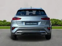 Usado Kia XCeed 2025 Plateado SUV