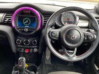 Used Mini Cooper S Hatch 192 HP (141 kW) 2018 Blue Hatchback