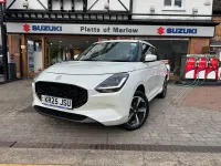 Used Suzuki Swift 2025 Pure white Hatchback