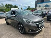 Used Peugeot 208 Allure Premium 2018 Grey Hatchback