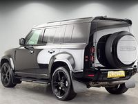 Used Land Rover Defender HSE Dynamic 250 HP (183 kW) 2024 Santorini black SUV
