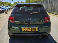Used Citroën DS3 Prestige 99 HP (72 kW) 2017 Green Hatchback