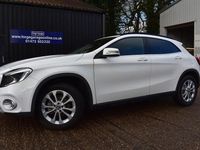 Used Mercedes GLA200 Executive 156 HP (114 kW) 2018 White SUV