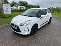 Used Citroën DS3 2014 White Hatchback