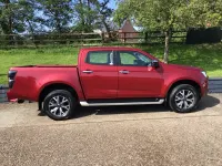 Used Isuzu D-Max 163 HP (119 kW) 2023 Red Pickup
