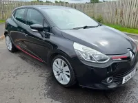 Used Renault Clio Dynamique 90 HP (66 kW) 2014 Red Hatchback