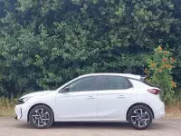 New Vauxhall Corsa Design Edition 100 HP (73 kW) 2026 White Hatchback