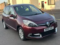 Used Renault Scénic III Dynamique 110 HP (80 kW) 2015 Red MPV