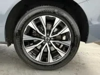 Used Volvo XC60 Plus 247 HP (181 kW) 2022 Grey SUV