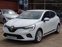 Used Renault Clio IV Play 100 HP (73 kW) 2019 White Hatchback