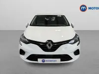 Used Renault Clio Iconic 140 HP (102 kW) 2022 White Hatchback