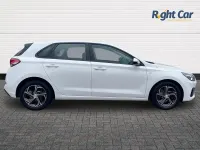 Used Hyundai i30 SE 120 HP (88 kW) 2023 White Hatchback