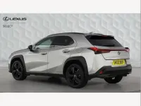 Used Lexus UX 250h 180 HP (132 kW) 2022 Silver SUV