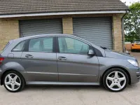 Used Mercedes B180 2010 Grey MPV