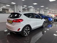 Usado Ford Fiesta Active X 125 HP (91 kW) 2020 Branco Citadino